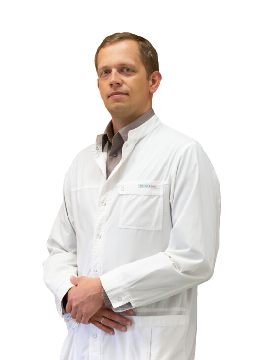 Врач Поплевченков Константин Николаевич 