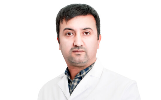 Врач Назаров Азалбек Ганиевич 