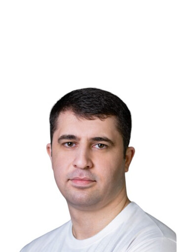 Врач Чупалаев Мурад Маммаевич 