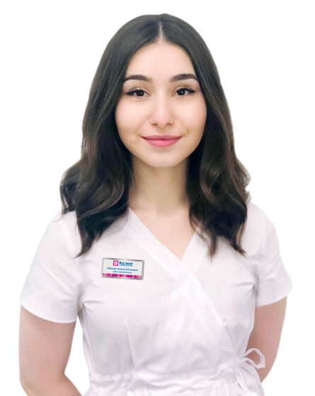 Врач Абаева Алина Олеговна 