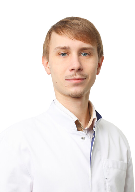 Врач Илларионов Алексей Сергеевич 