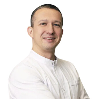 Врач Петров Александр Игоревич 