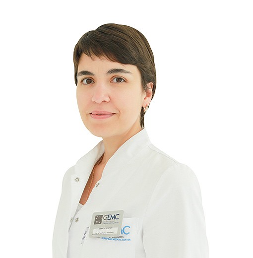 Врач Петросян Анна Олеговна 