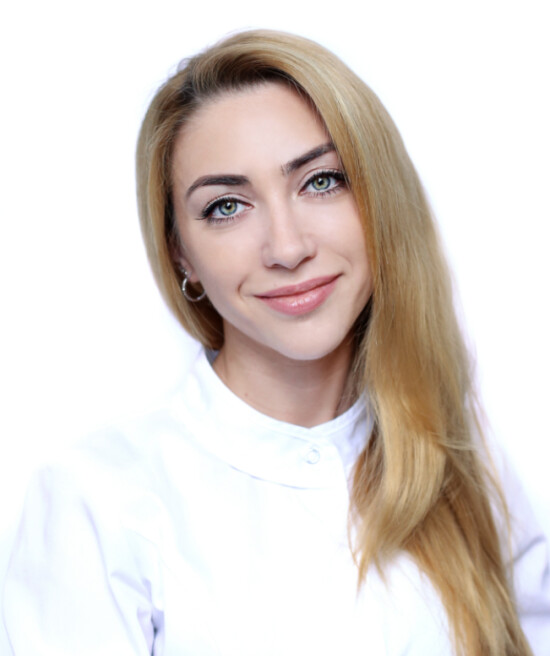 Врач Никифорова (Задорожная) Марина Сергеевна 