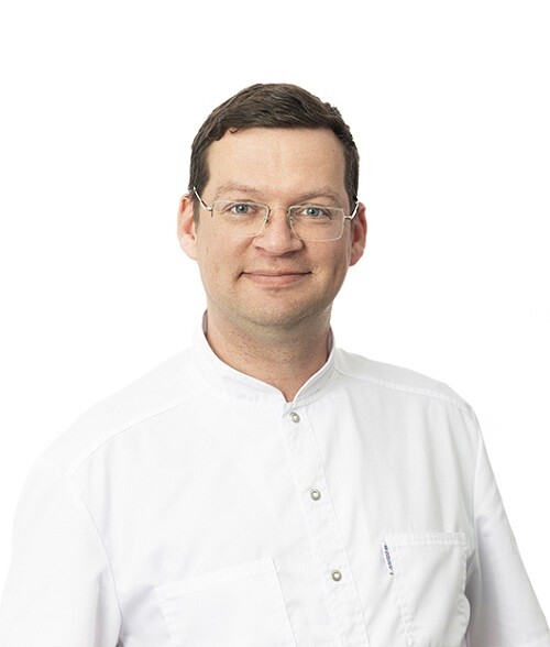 Врач Овчинников Сергей Александрович 