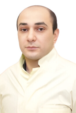 Врач Магомедов Алавудин Магомедович 