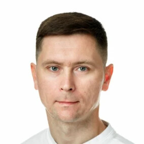 Врач Ручушкин Роман Владимирович 