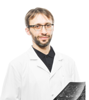 Врач Аршуков Дмитрий Николаевич