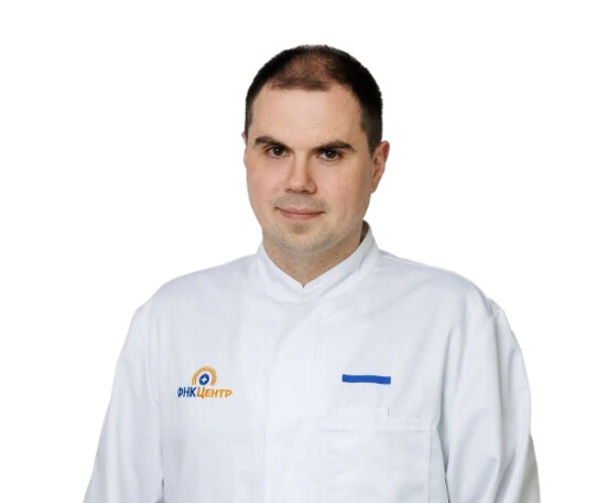 Врач Анюшин Иван Леонидович
