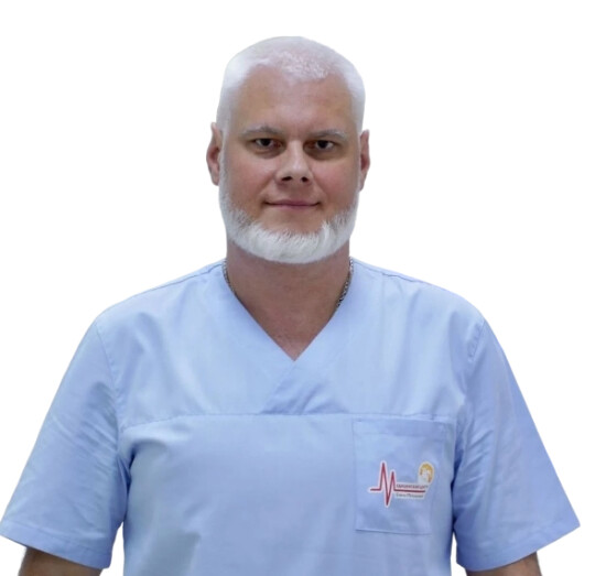 Врач Якушкин Сергей Николаевич 