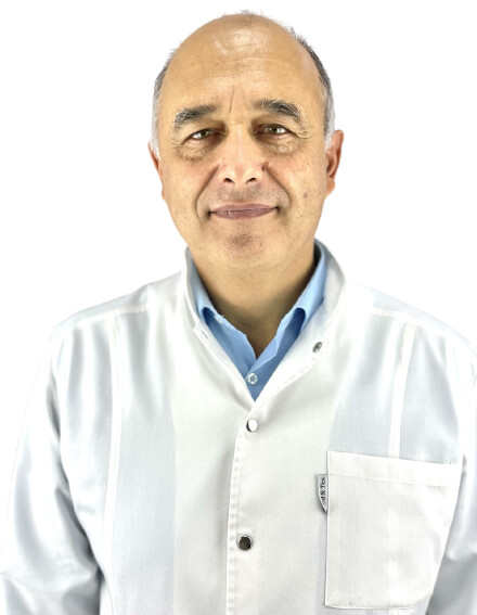 Врач Зашляхин Андрей Рафаилович 