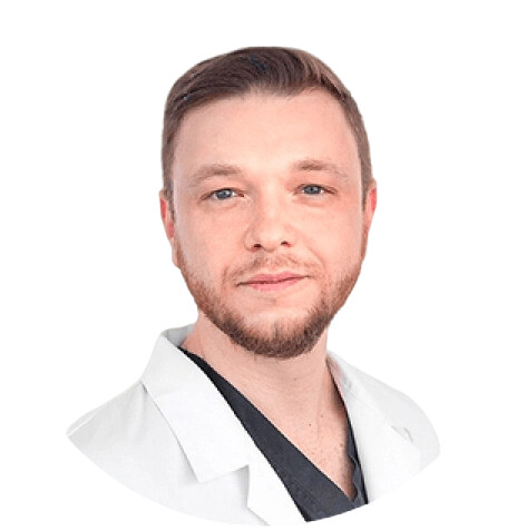 Врач Абрамов Роман Андреевич 