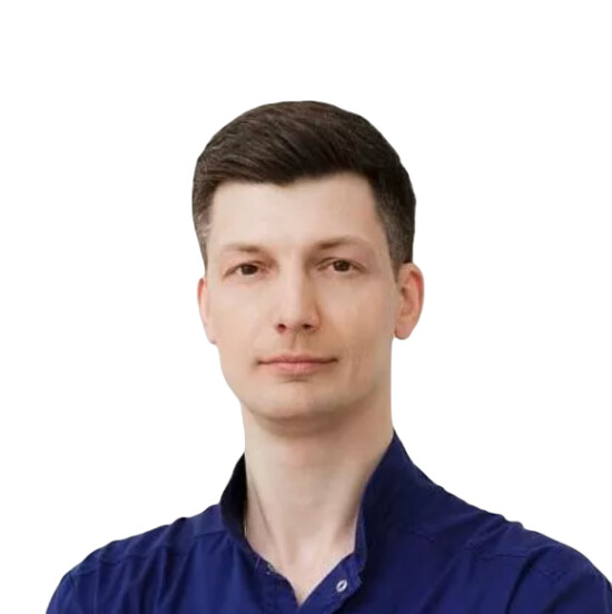 Врач Сарычев Денис Сергеевич 