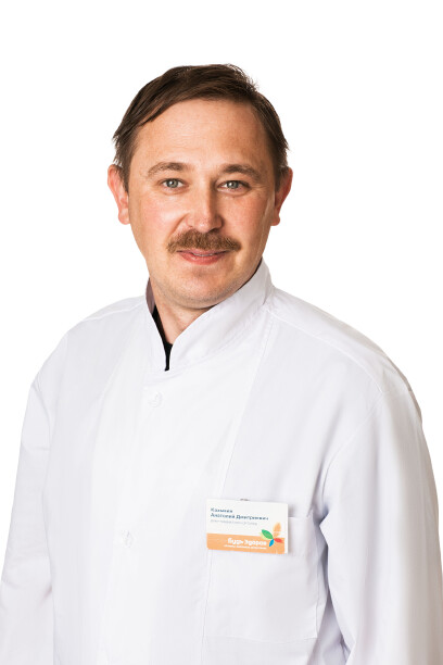 Врач Казьмин Анатолий Дмитриевич 