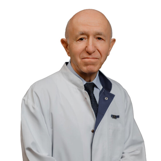 Врач Алиханов Багдади Абумуслимович 