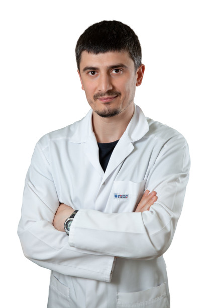 Врач Апаев Александр Вячеславович 