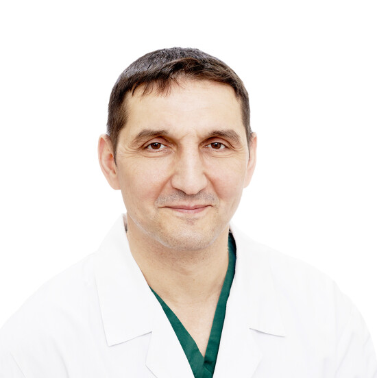 Врач Усманов Дмитрий Романович