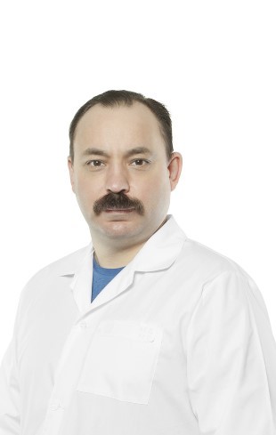 Врач Баталов Александр Витальевич 