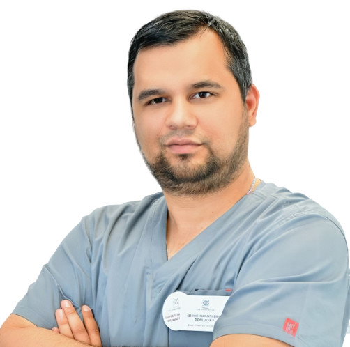 Врач Верещака Денис Николаевич 
