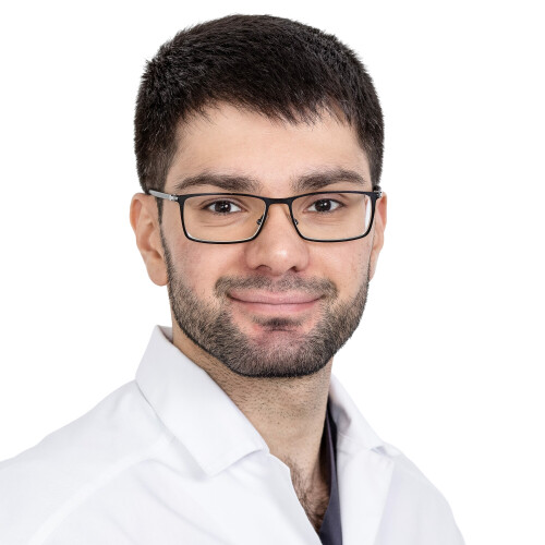 Врач Исмаилов Заур Мурадович 