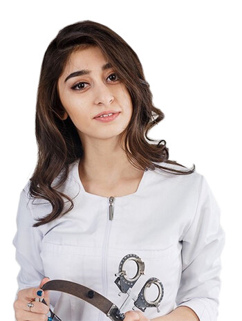 Врач Абдуллаева Элиза Хосровна 