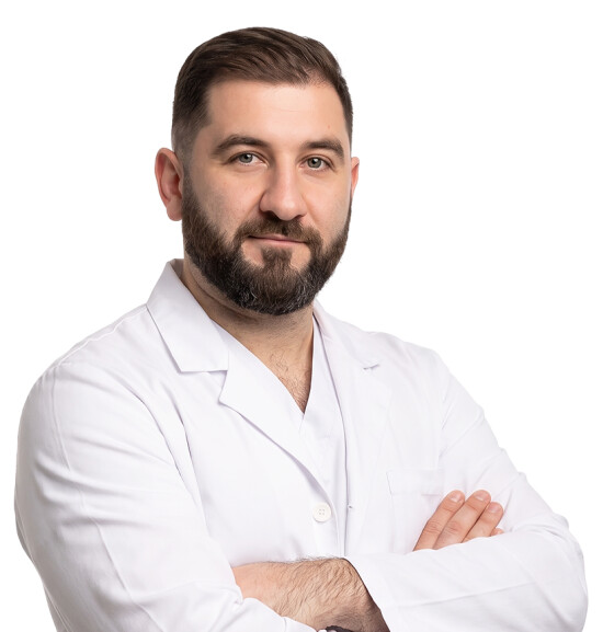 Врач Кучава Эльдар Александрович 