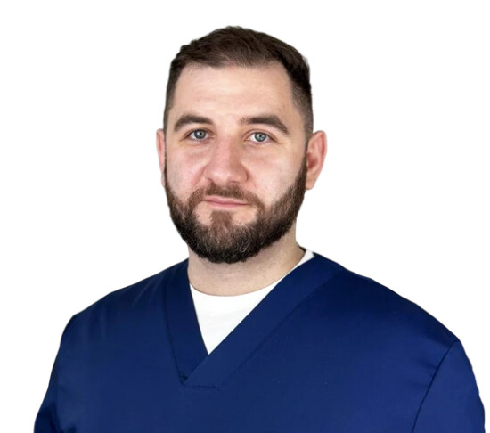 Врач Кучава Эльдар Александрович 