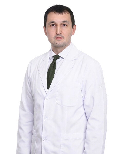 Врач Зайниев Тагир Рашитович 
