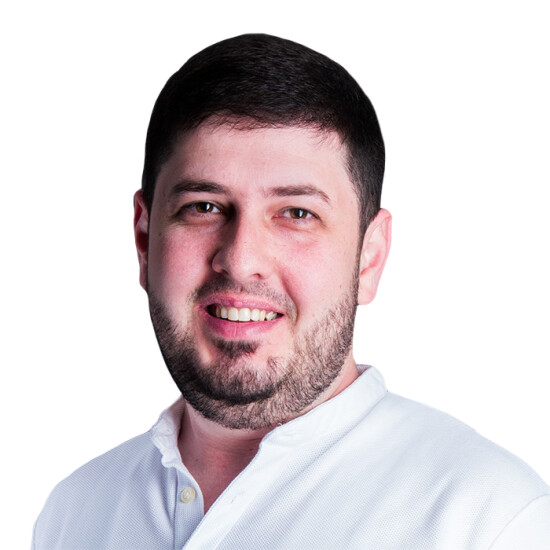 Врач Асланов Мурат Александрович 