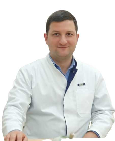 Врач Гулиев Эльнур Видадиевич 