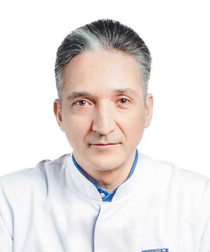 Врач Шакир Фуад 