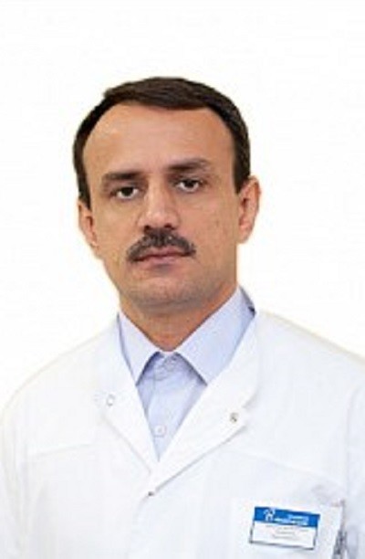 Врач Каноатов Джахонгир Якубович