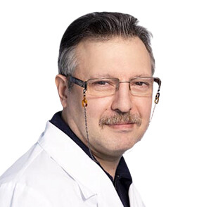 Врач Желамбеков Иван Владимирович 