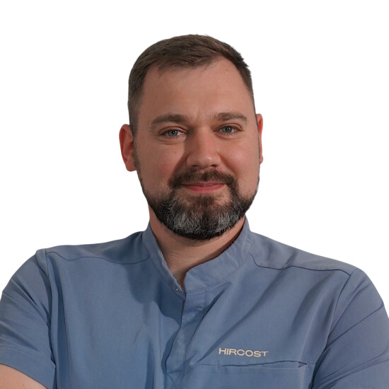 Врач Литвиненко Артем Сергеевич 