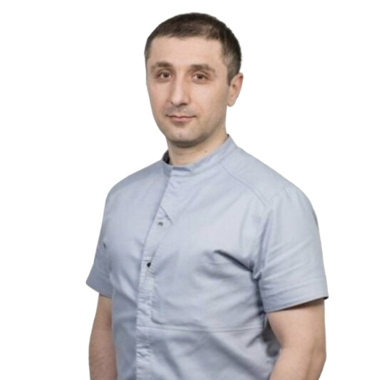 Врач Каракетов Тимур Энверович 