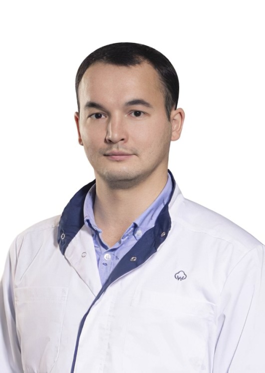 Врач Даренских Виталий Николаевич 