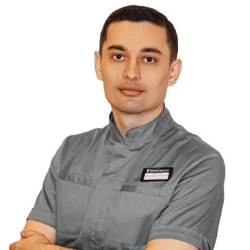 Врач Суменов Магомед Суменович 