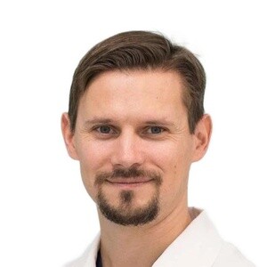 Врач Раскин Владимир Вячеславович 