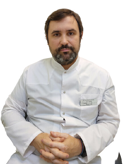 Врач Устинов Роман Игоревич 