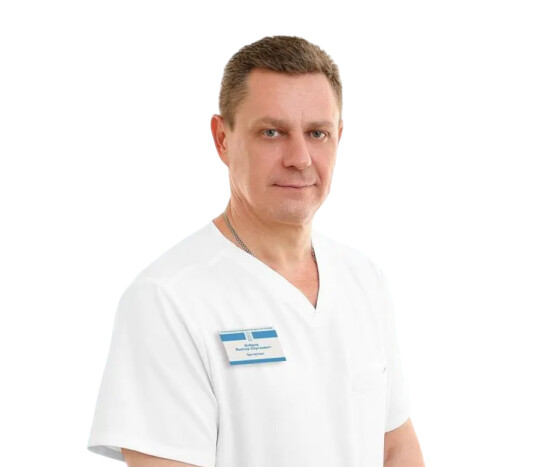 Врач Бобров Виктор Сергеевич 
