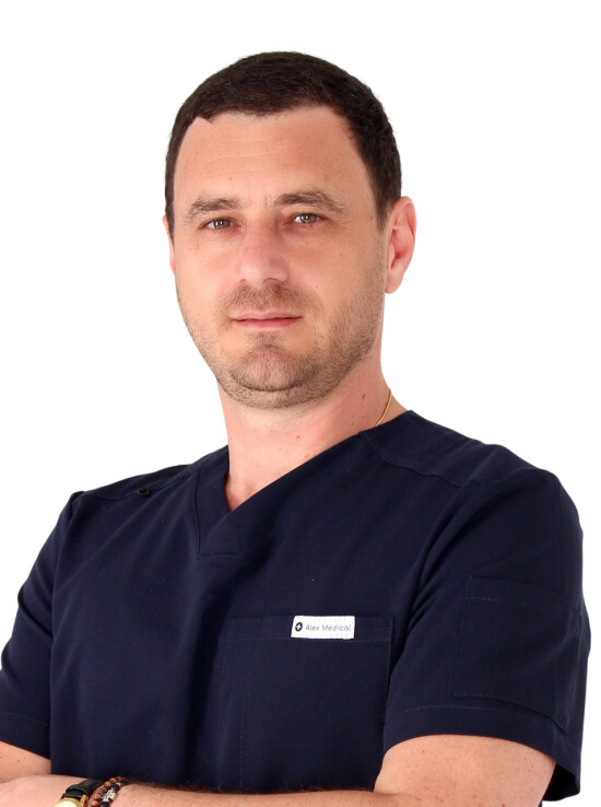 Врач Гюльбекян Тигран Самвелович 