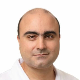 Врач Альмасри Али Мохамад 