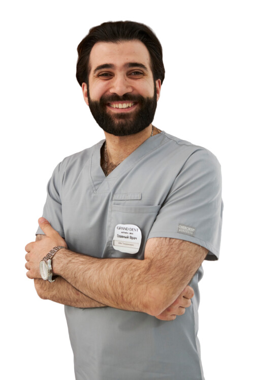 Врач Оганнисян Айк Тигранович 