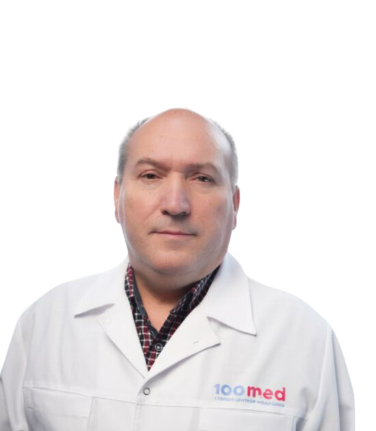 Врач Янюшев Николай Иванович 