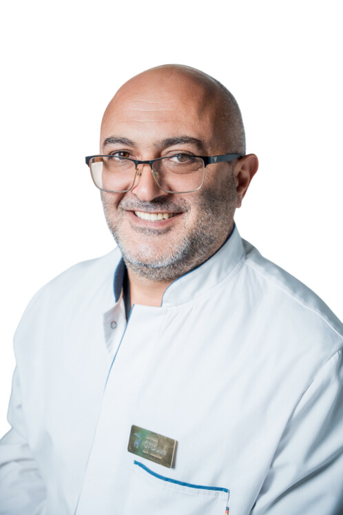 Врач Гюрджян Оганес Арутюнович 