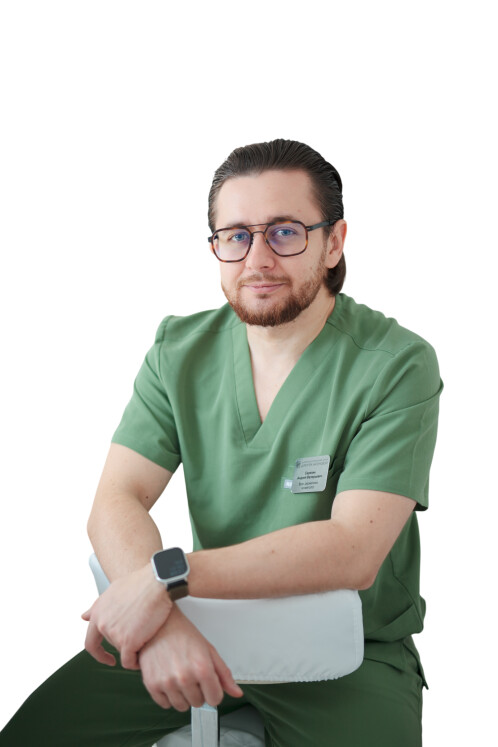 Врач Серяпин Андрей Валерьевич