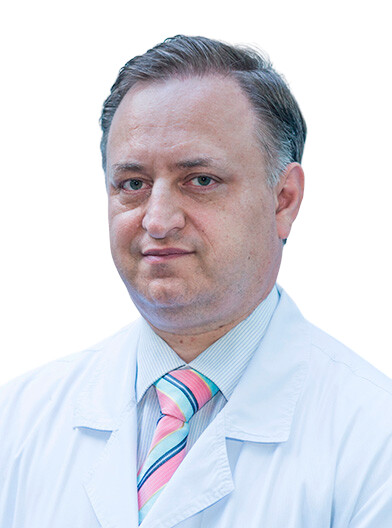 Врач Фархат Файяд Ахмедович