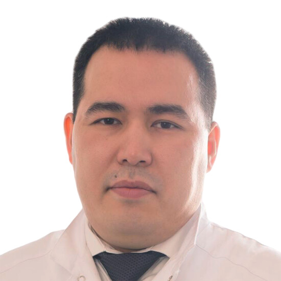 Врач Ахпашев Александр Анатольевич 