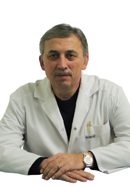 Врач Тускаев Казбек Серафимович 