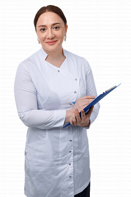 Врач Демурова Мадина Казбековна 